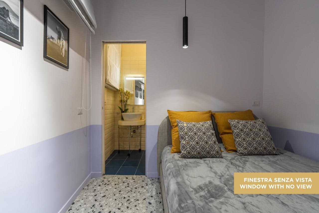 Teatro Toledo 272 Bed and Breakfast Napoli Eksteriør billede